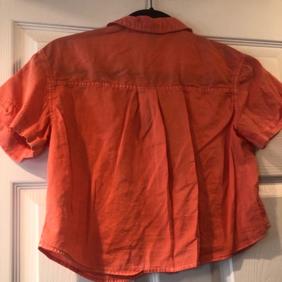 Button down crop top - Picture 2 of 3